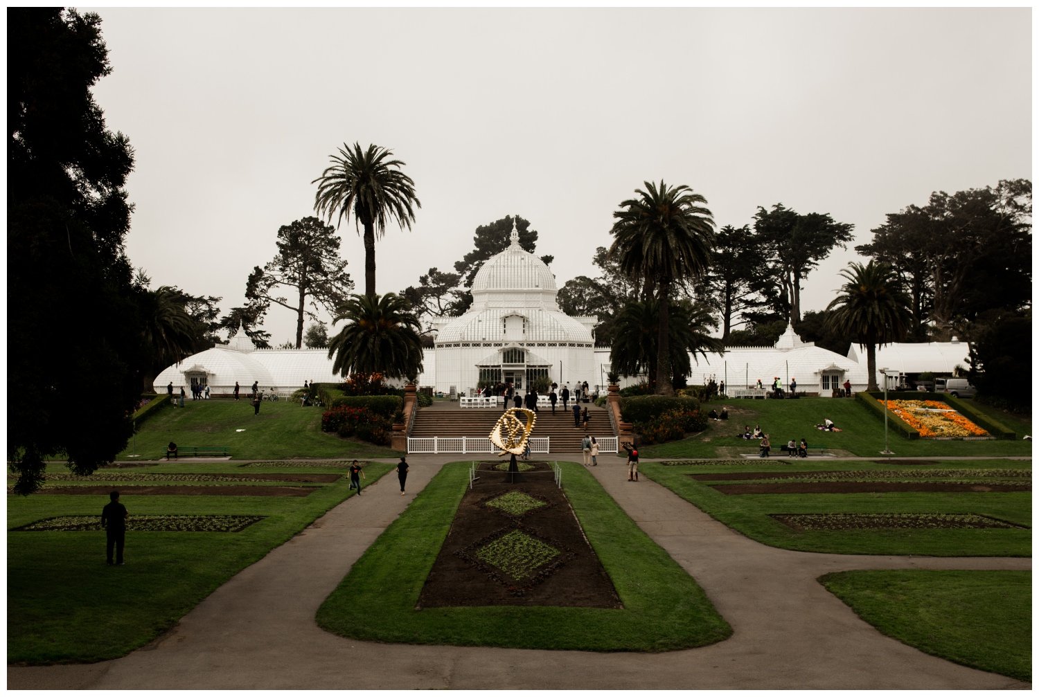 San Francisco Wedding at the Conservatory of Flowers